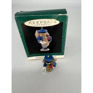 Hallmark Keepsake: 1995 Collector's Series -‎ "Nutcracker Guild" Mini Ornament